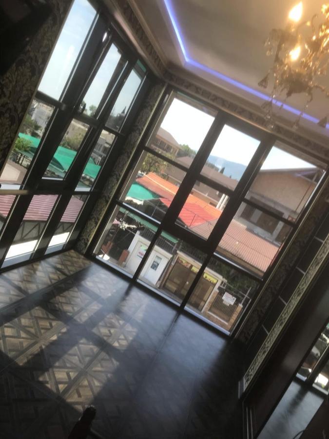 Nina Mini Hotel 加格拉 外观 照片