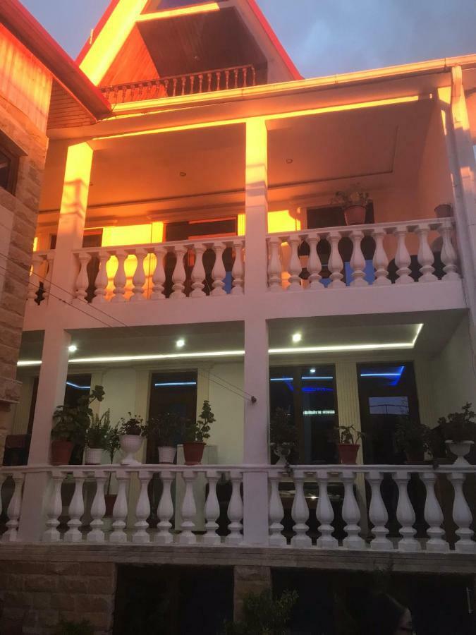 Nina Mini Hotel 加格拉 外观 照片